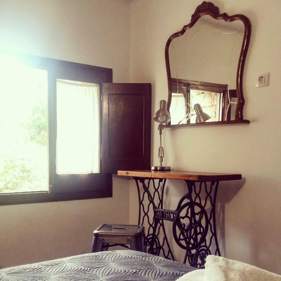 Hostal Moline Bruguera エクステリア 写真